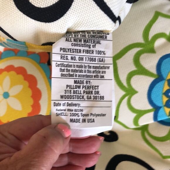 Pillow Perfect Outdoor/Indoor Pom Pom Play Lagoon Black Tufted Seat Cushions - Picture 9 of 10